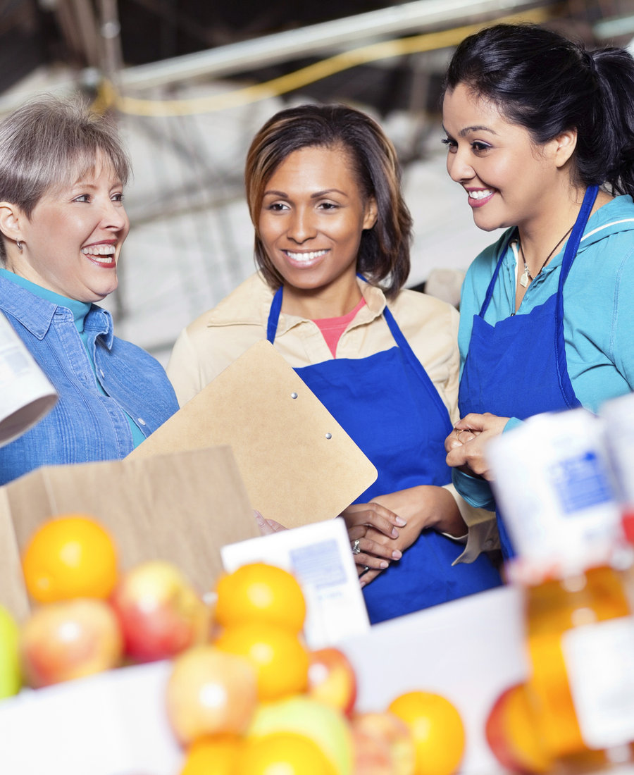 Food donation volunteers